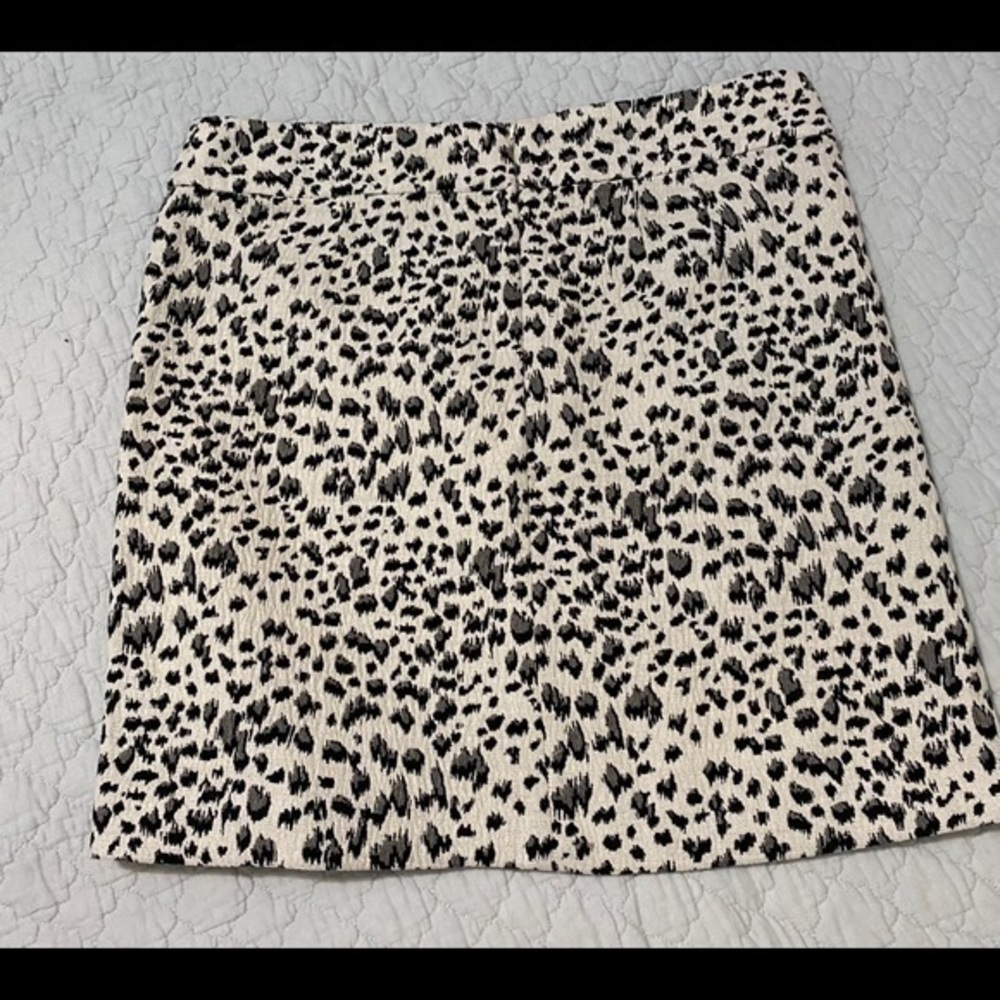 Loft | Leopard Skirt - Picture 2 of 4